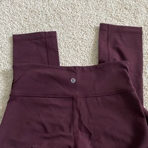 Lululemon Wunder Under Size 6